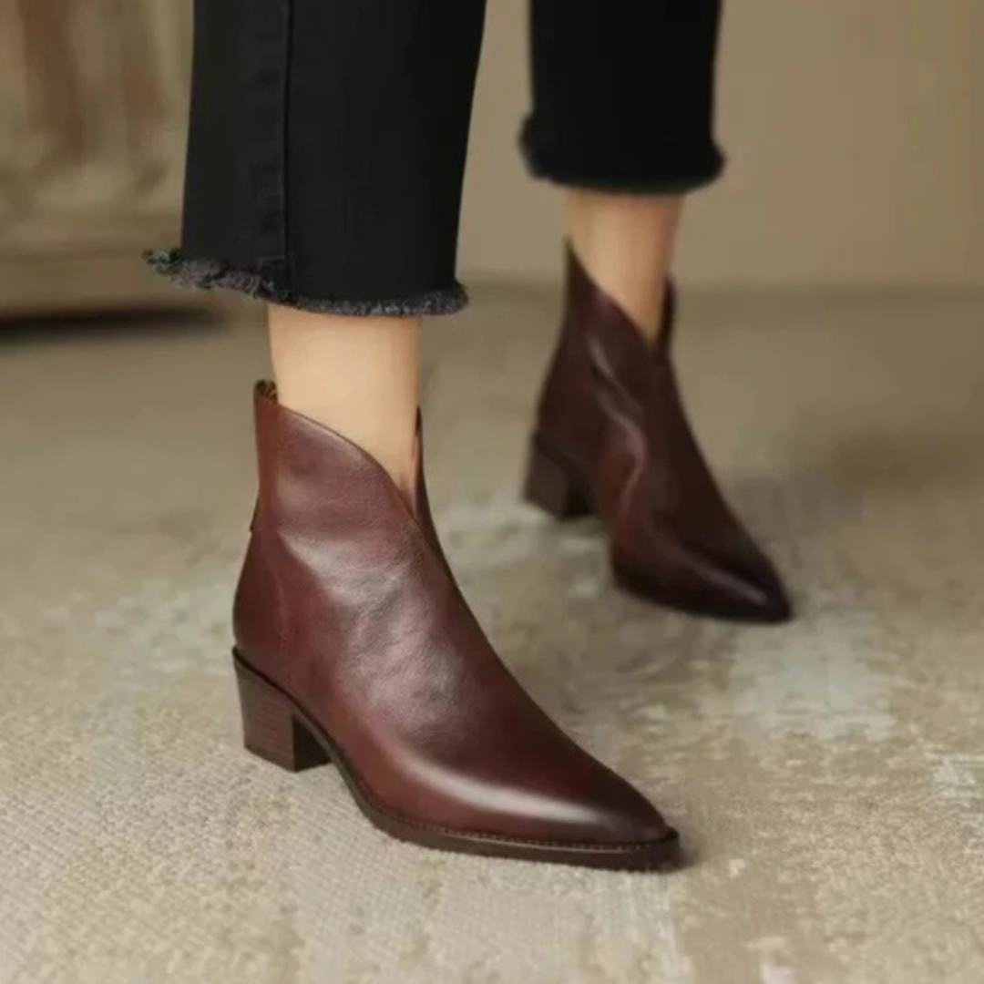 Women’s Pointed Toe Leather Ankle Boots