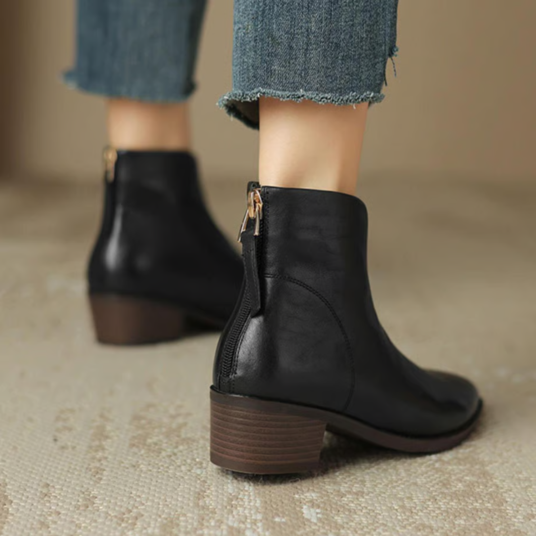 Women’s Pointed Toe Leather Ankle Boots