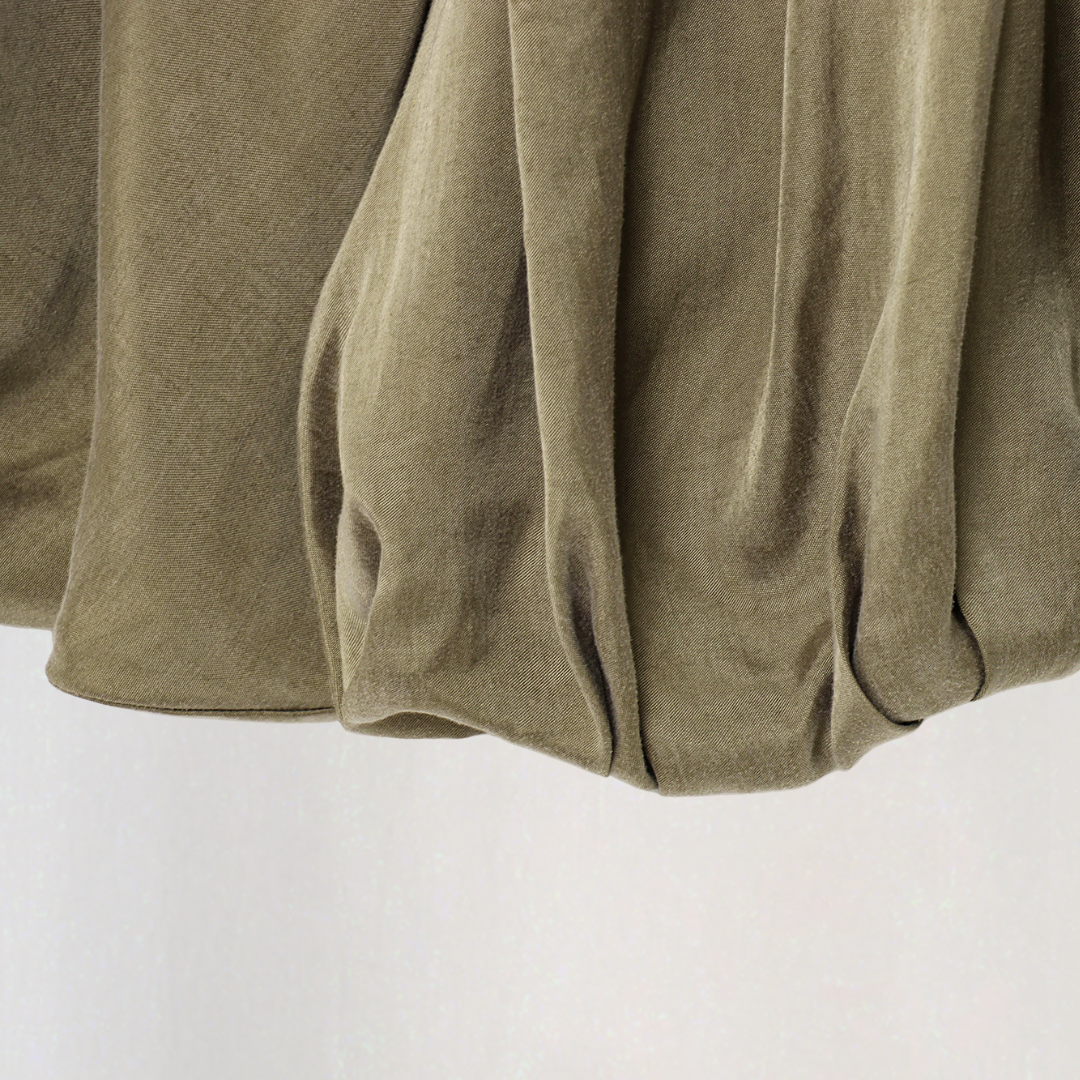 Elegant Pleated Bomber Jacket with Zip Closure