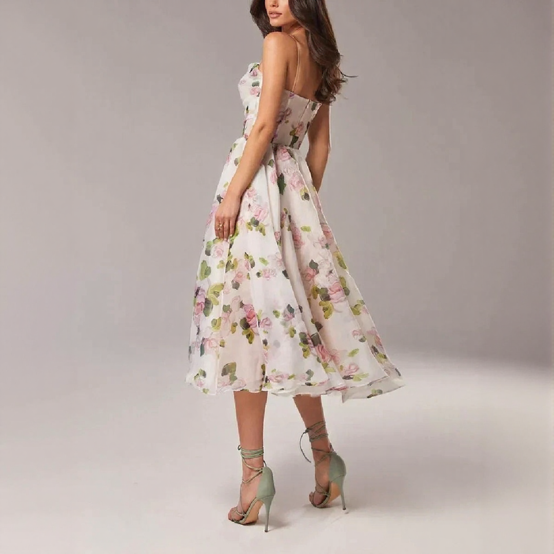Elegant A-Line Summer Dress with Spaghetti Straps