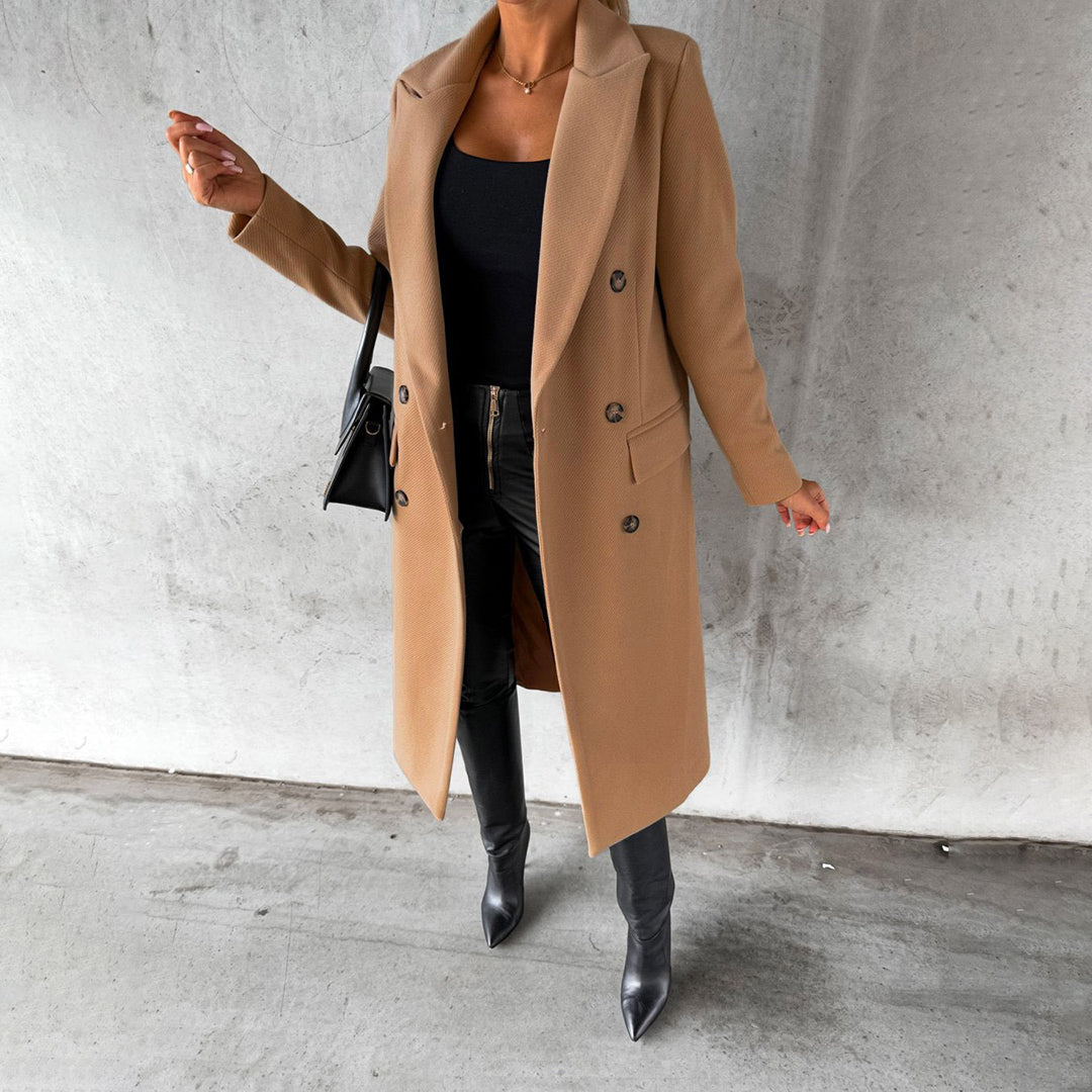 Elegant Double-Breasted Wool Coat with Pockets
