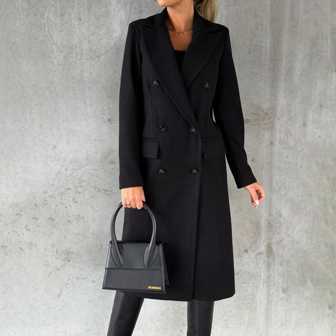 Elegant Double-Breasted Wool Coat with Pockets