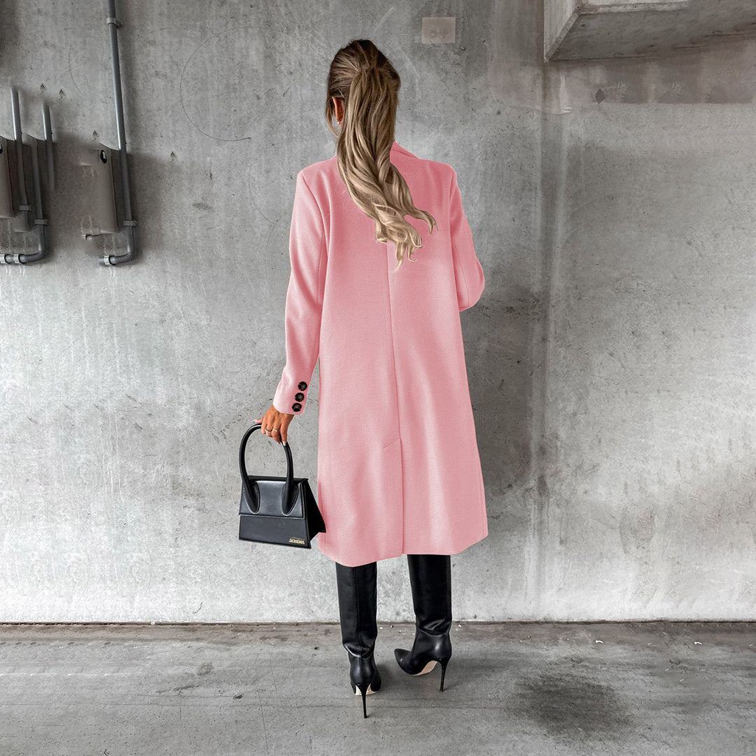 Elegant Double-Breasted Wool Coat with Pockets