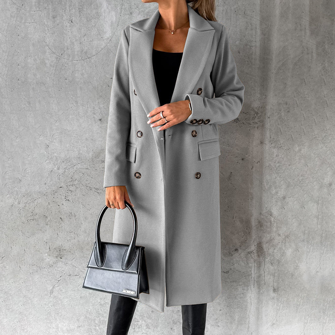 Elegant Double-Breasted Wool Coat with Pockets