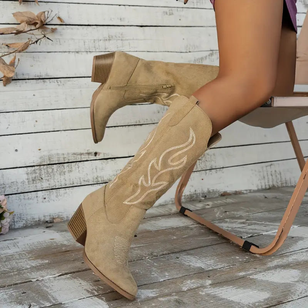 Trendy Vintage Western Country Boots